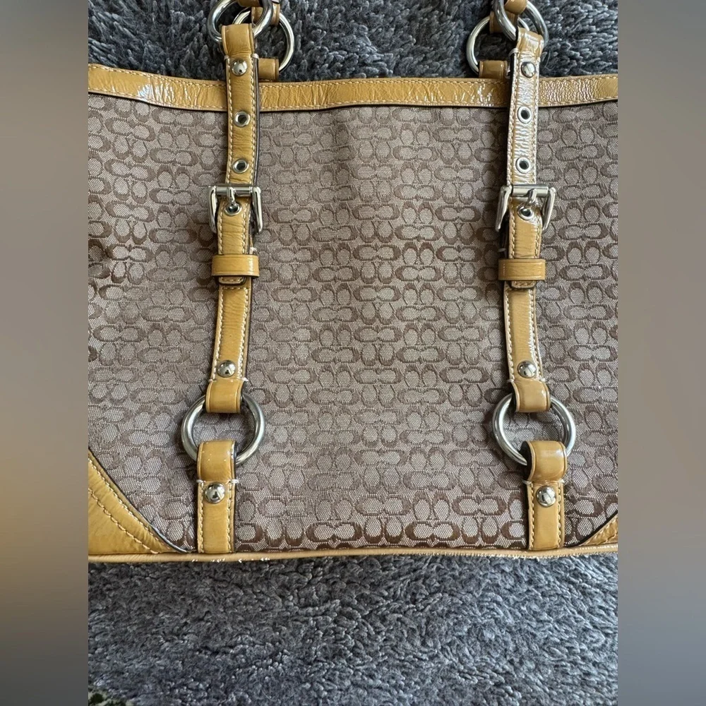 COACH Vintage Hadley Tote